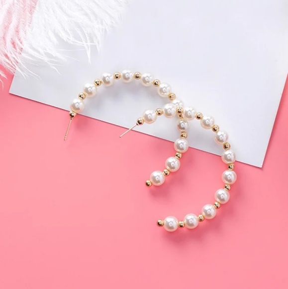 Pearl Hoop Earrings - Picture 4 of 6